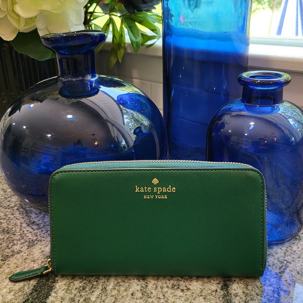 Kate Spade Wallet ♠️